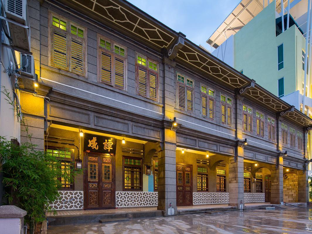 The Sovereign George Town Exterior foto
